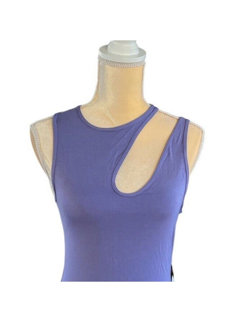 Lululemon Women's Purple Shoulder Cut-Out Yoga Tank Top Size 12